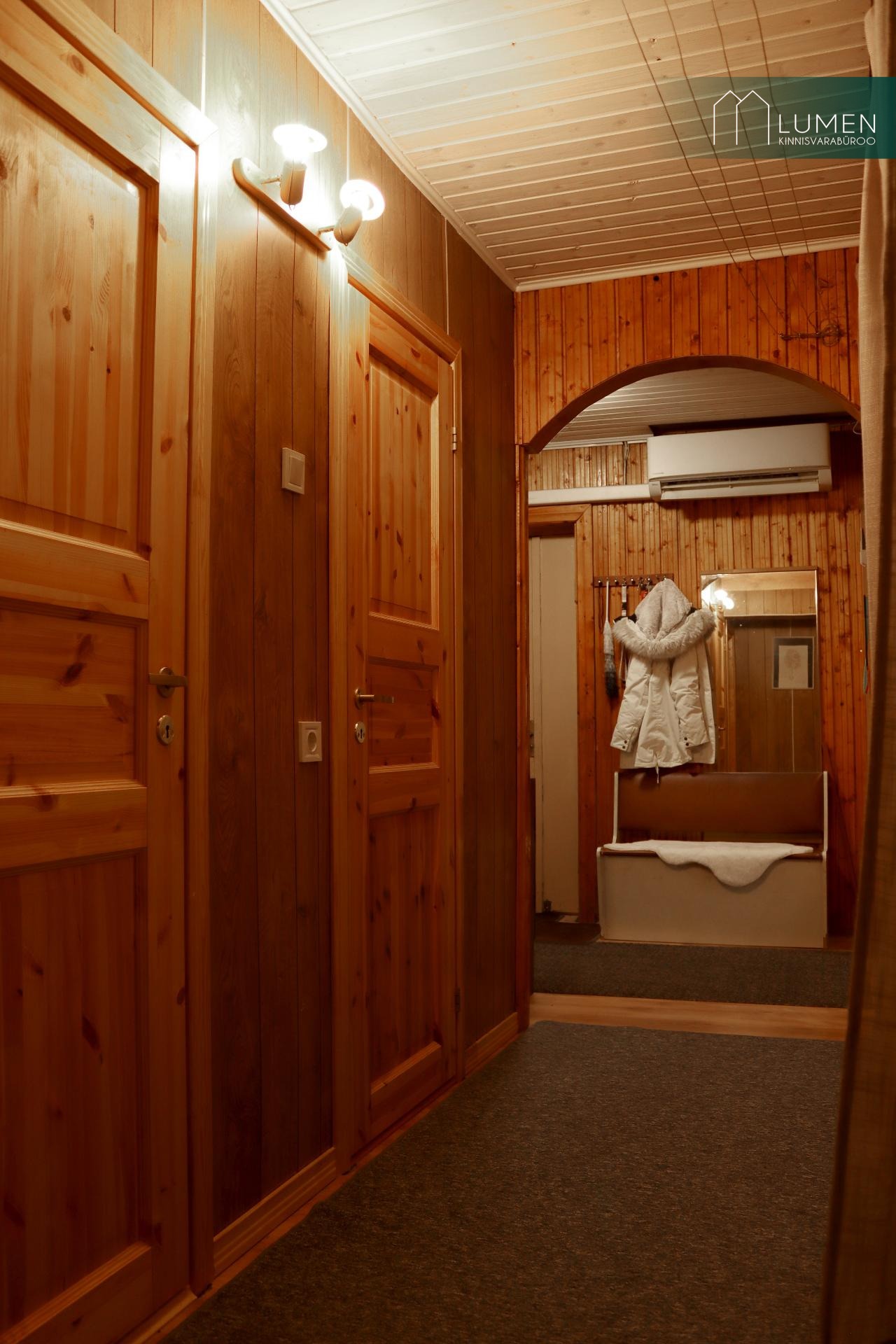 Lääne-Viru maakond, Tapa vald, Lehtse alevik 8