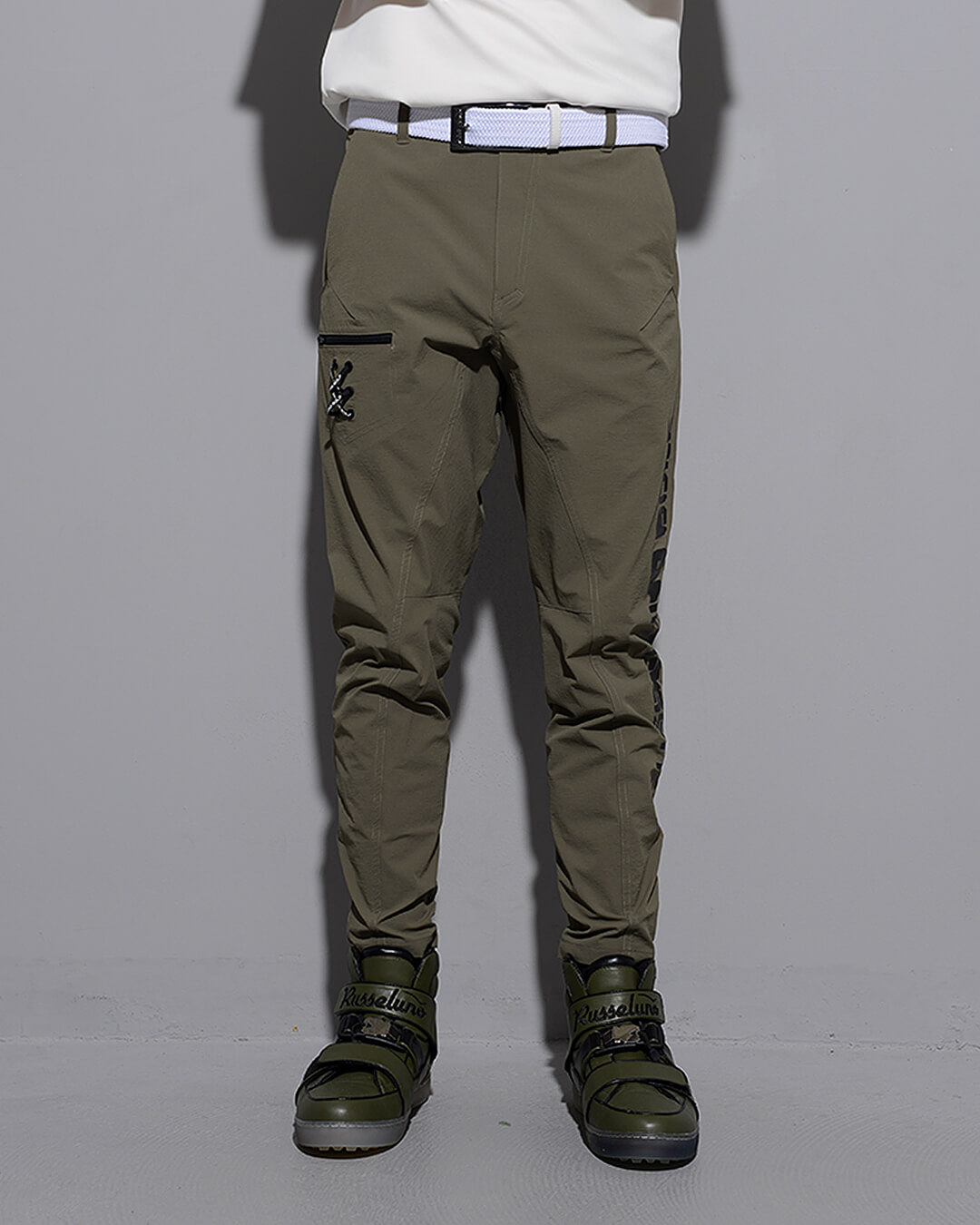 Russeluno Online Store / SLIM PANTS