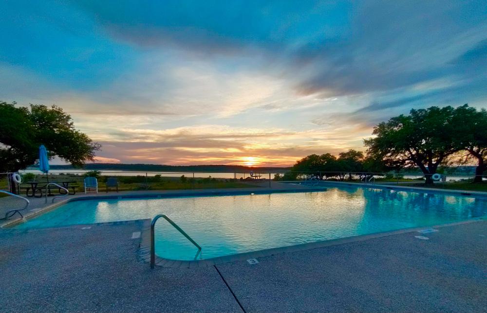 Lake Pointe RV Resort - Canyon Lake, Texas