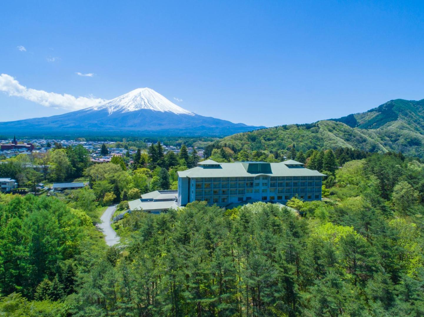 Fuji View Hotel - Image 1