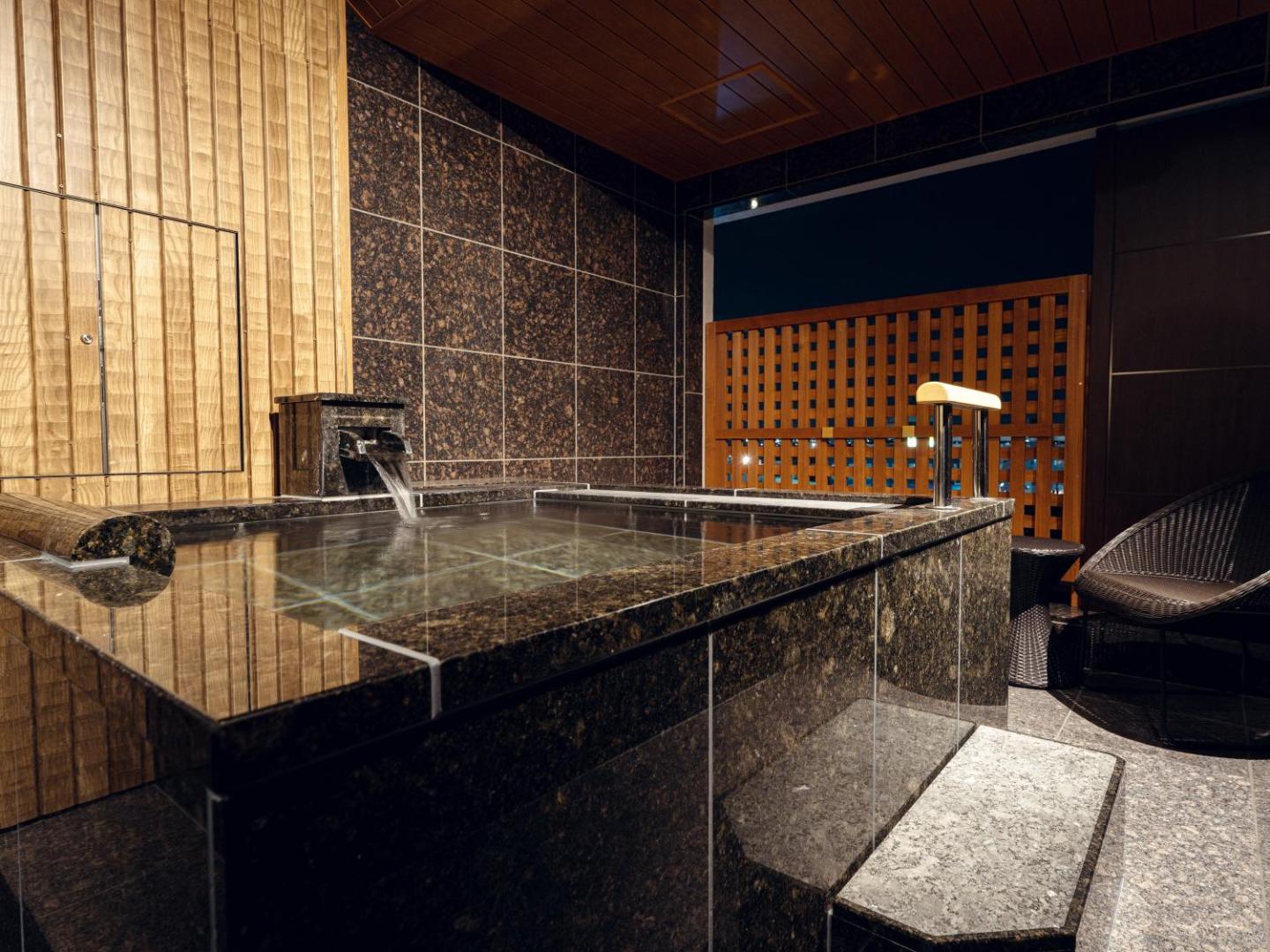 Hanabishi Hotel thumbnail 2