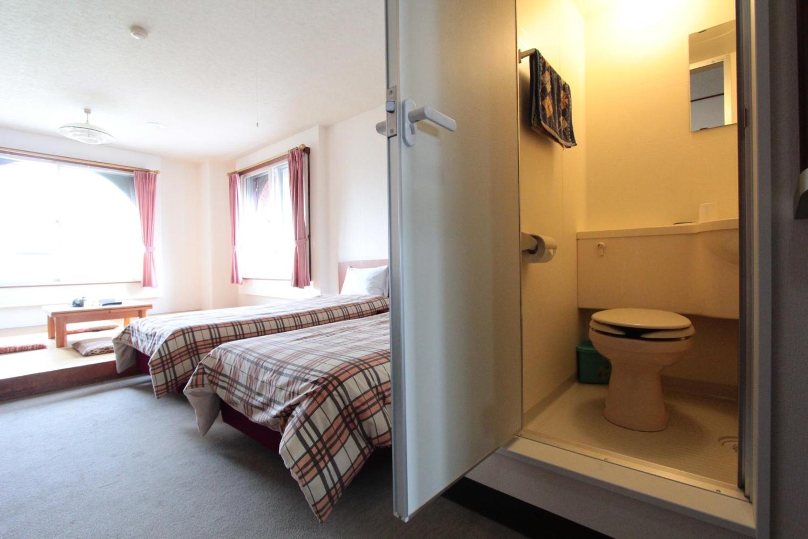 Hotel Moc thumbnail 2