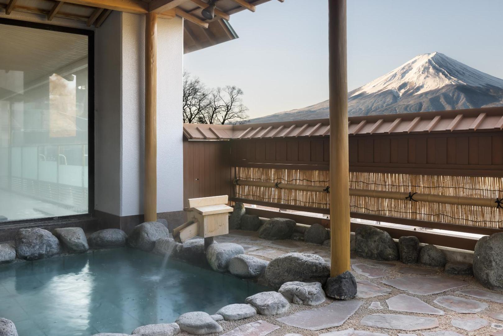Fujikawaguchiko Onsen Konanso thumbnail 4