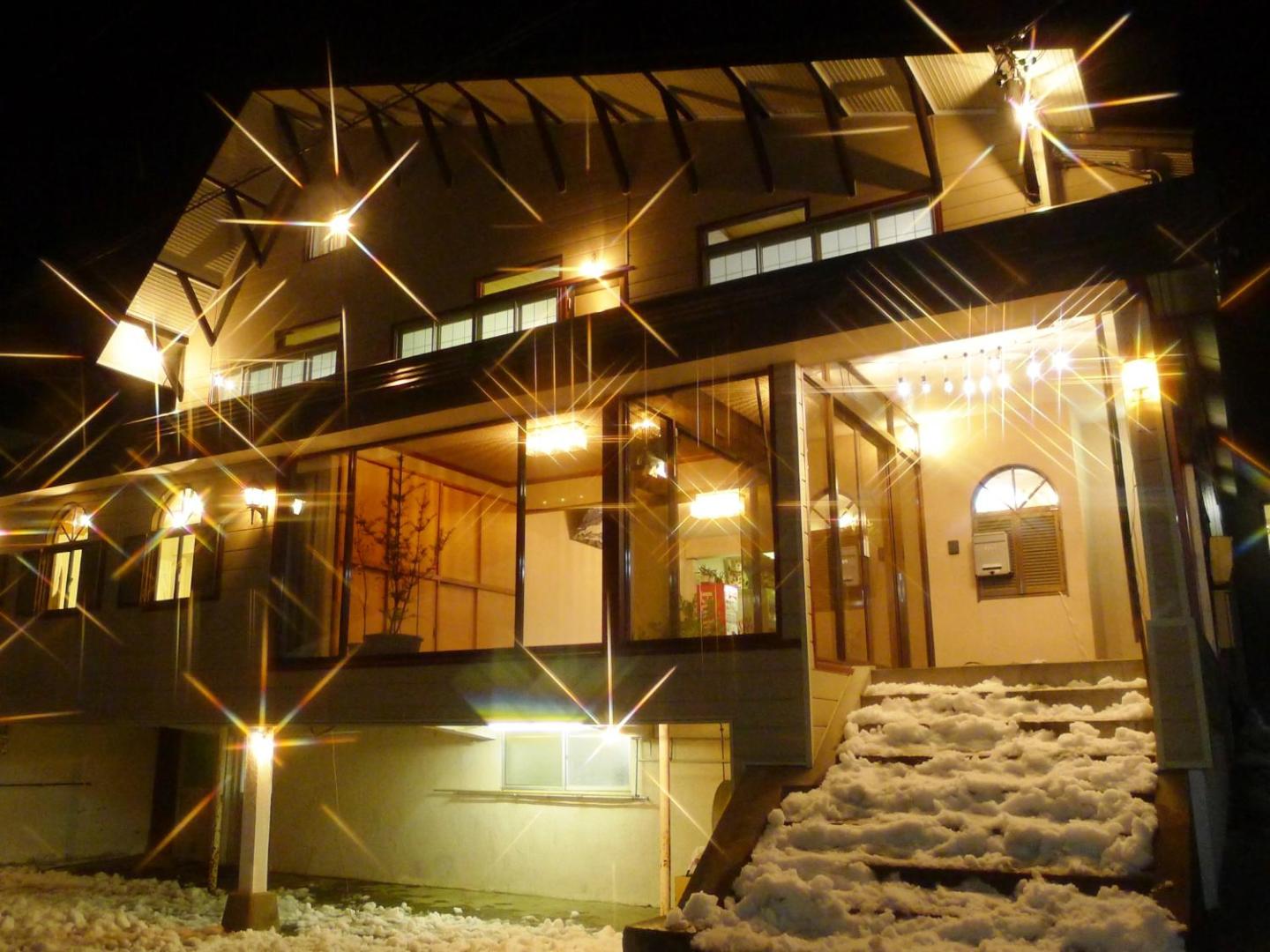 Lodge Tsubaki - Image 1