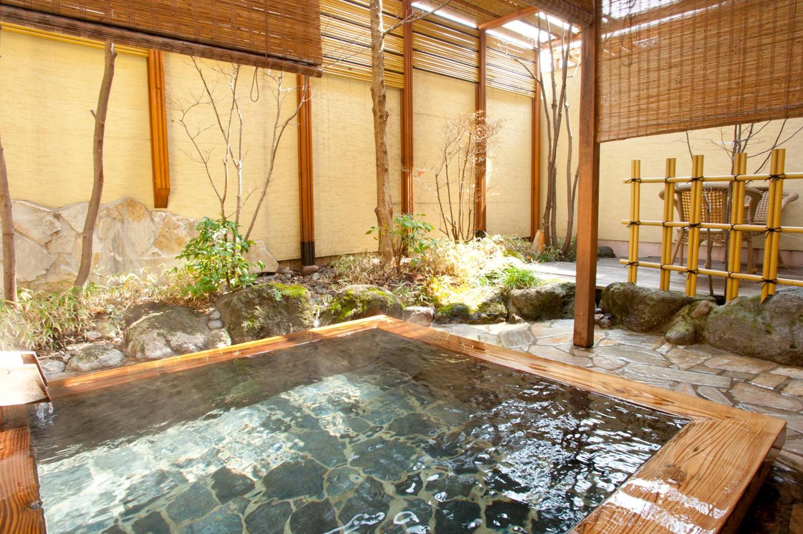 Kutsurogi-no-Yado Nanakawa - Image 1