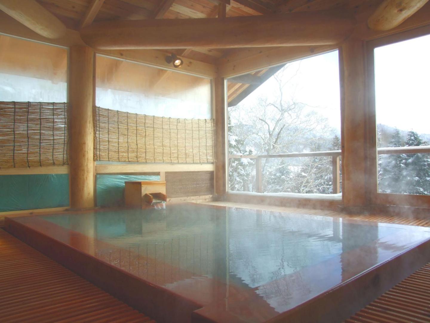 Manza Onsen Nisshinkan thumbnail 4