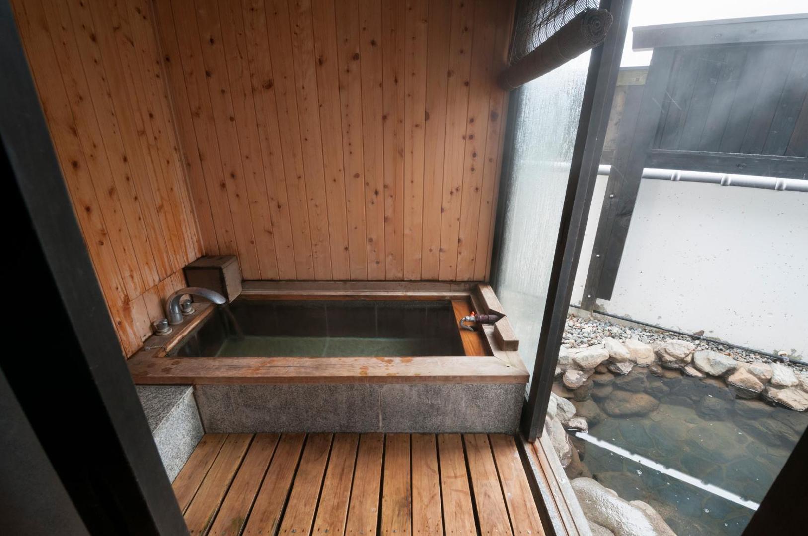 Okada Ryokan Warakutei thumbnail 3