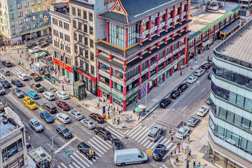 🏮 Explore the Vibrant Chinatown in Manhattan! 🏮
Step into a world of rich culture, history, and amazing flavors in Chinatown, Manhattan. From bustling markets and colorful storefronts to delicious dim sum and traditional tea houses, there's something magical around every corner. 🏙️✨
Stroll through the vibrant streets, visit unique shops, and immerse yourself in the sights and sounds of this iconic neighborhood. Don’t forget to check out landmarks like the Mahayana Buddhist Temple and Columbus Park! 🕍🌳
