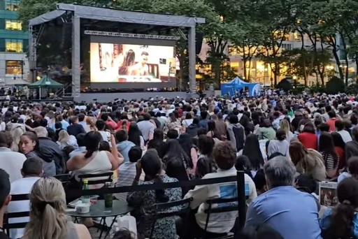 Movie night at Bryant Park.
See 2024 movie lineup below:
🍿 July 8 - Old School (2003)
🍿 July 15 - Funny Face (1957)
🍿 July 22 - Cinema Paradiso (1988)
🍿 July 29 - How to Lose a Guy in 10 Days (2003)
🍿 August 5 - Arrival (2016)
🍿 August 12 - Titanic (1997)
Bring a blanket, invite a friend, and snag your spot on the lawn to watch a feature film on the big screen under the stars.
Lawn opens at 5pm and movie starts at 8pm.