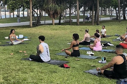 Pilates and Yoga in the Park
Come join us for a rejuvenating session of pilates and yoga at Maurice A. Ferré Park! Breathe in the fresh air, feel the sun on your skin, and stretch your body surrounded by nature. The perfect way to unwind and focus on your well-being. All levels, all ages, all bodies welcome. Don't miss out on this opportunity to connect with your body and mind in a beautiful outdoor setting. Bring a mat or towel and a water bottle!
