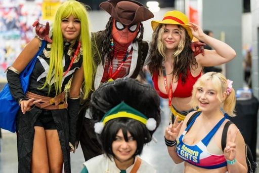 Florida SuperCon 🦄
Florida SuperCon is a comic book convention that is held every year in Miami. The convention features comic books, movies, TV shows, and video games.
It is currently being held from July 12-14 at the Miami Beach Convention Center. For four thrilling days, Miami becomes a haven for all things pop culture as Florida SuperCon takes center stage. A paradise for comic book lovers, anime enthusiasts, gaming fanatics, and movie buffs, this immersive event brings together celebrities, cosplayers, and passionate fans under one roof. Attendees can expect autograph signings, panel discussions, cosplay contests, interactive exhibits, and an unrivaled sense of camaraderie among like-minded individuals. Florida SuperCon celebrates the vast realms of fantasy and imagination, allowing attendees to unleash their inner geeks and revel in a world of unforgettable experiences.