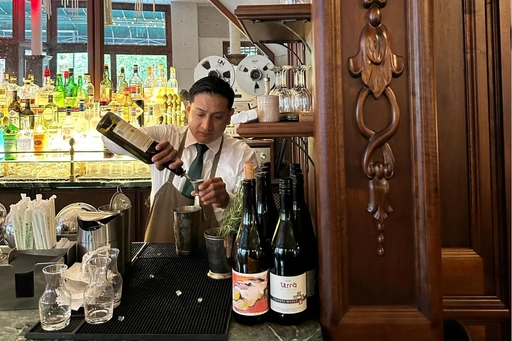 Love a good Brooklyn spot Saraghina Caffè to tell my friends about! 💃🏻🍷🏙️ (even though the majority of people already know and love these spots, they were new to me)!
Espresso Martini: pre-dinner, post-dinner, brunch only or anytime? Where do you belong?