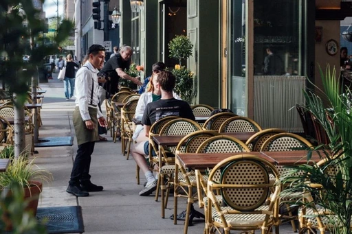 Escape to the italian countryside without leaving Manhattan.
The most beautiful spring brunch is at Olio e Più | Trattoria & Enoteca this weekend. Pasta, pizza, and aperol spritz! The best way to start off the season. 🍝