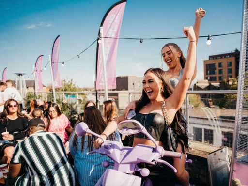 Starting this Sunday, join us for our new brunch party that promises a weekend of grooves and good vibes! 🍳🎶
Enjoy delicious brunch bites, refreshing drinks, and the best beats to keep you moving all day long. Whether you're catching up with friends or making new ones, HOUSE ON THE TERRACE is the perfect spot to kick off your Sunday in style.