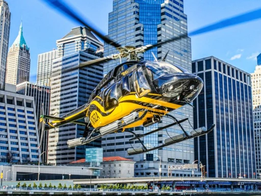 New York City: Manhattan Helicopter Tour
Enjoy a bird's eye perspective of NYC on a narrated helicopter tour as you cruise over Manhattan's iconic skyscrapers, come face to face with the Statue of Liberty, and head uptown past Central Park.
Manhattan brings to mind grand skyscrapers, taxi cabs, and a world-class attitude all of its own. See all this and more as an expert pilot flies you over NYC on a 15 or 20-minute helicopter tour. Soar over the Statue of Liberty, Central Park, Brooklyn Bridge, Madison Square Garden, among other landmarks