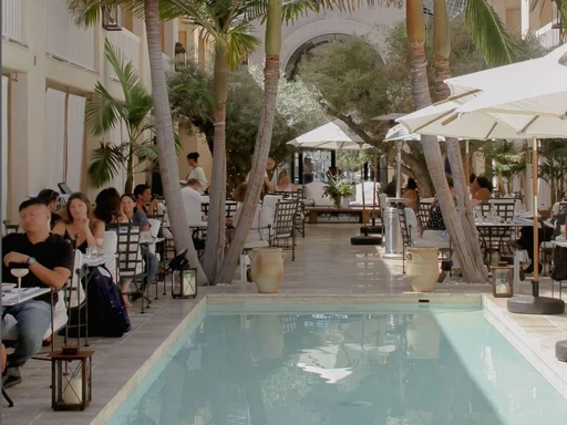 Jazz at CARA 🎷
Relaxing vibe on Sundays!
Enjoy the serene ambiance, cozy atmosphere, and impeccable service that make the perfect spot for a tranquil end to your day.
Whether you're savoring a delicious brunch, or just soaking in the peaceful surroundings, it's all about you. 🌴🍽️