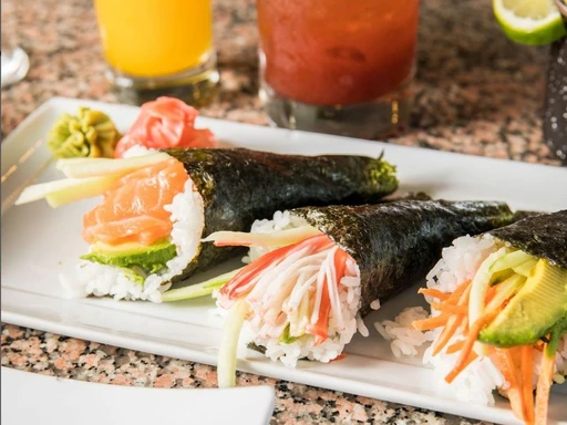 If youâre looking for a place to get delicious food without any of the over-the-top frills, weâve got your spot: ThĂĄi SĆĄn!
Though the name may be a bit misleading, ThĂĄi SĆĄn is a must-visit for the best Vietnamese staples.
From bĂĄnh háťi bò l᝼i (grilled beef lettuce wraps) to cĂĄ kho táť (fish braised in a clay pot) you honestly canât go wrong here.