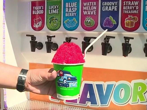 Frost Sweet Treats
Take a break from the heat and grab a sweet treat at our Duncanville Financial Center. Jul 26, we'll be serving free treats from Kona Ice to everyone who stops by. Be sure to invite your family and friends. This event is free and open to the public. We hope to see you there!