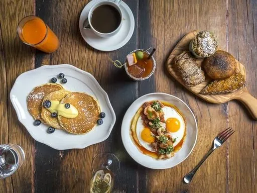 Angelina's Eatery & Cafe
Angelinas is Midtown’s neighborhood coffee shop, and a rebrand in 2022 brought on both a cleaner look and new menu to the space. Now, you can grab a delicious shakshuka with a drip coffee, or opt for other AM hits like avocado toast and sandwiches. It’s a great spot for a simple Sunday morning, a midweek break, or a quick cortado to go.