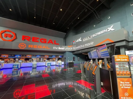 Unique thing to do in Miami: Watch a movie in 4DX at Regal Kendall Village 🍿🎥! 
This theater fully immerses you into whatever movie you’re watching. 

I watched Alien Romulus and the effects made it so much more scary 👻. Would you watch a movie in 4DX?
