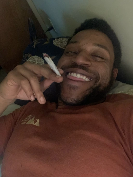 Might as well sit around and medicate π¨π₯π