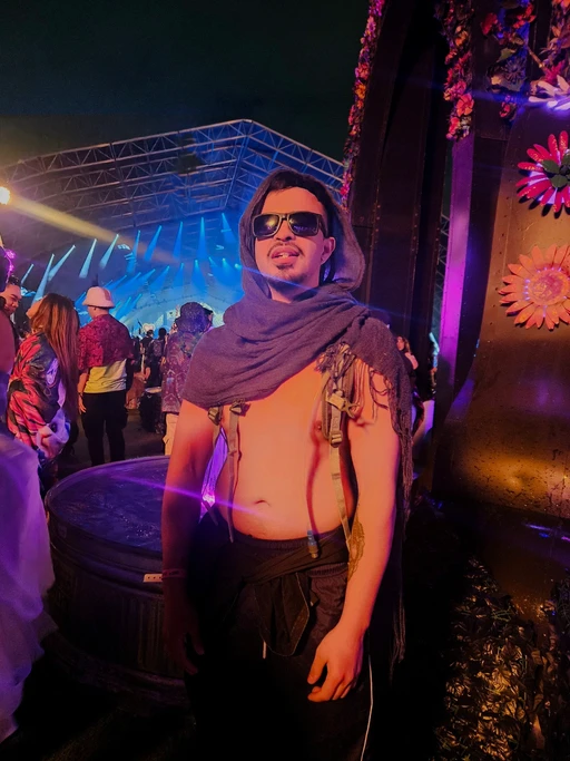I miss Raving extra today 😢