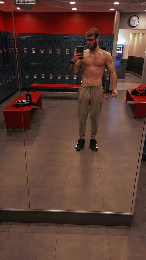 I need a work out partner/ snacker