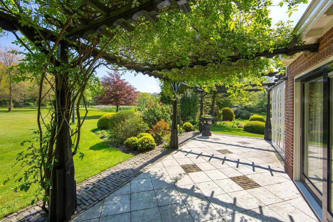 Raaphorstlaan 35 a luxury home for sale in Wassenaar, Wassenaar South