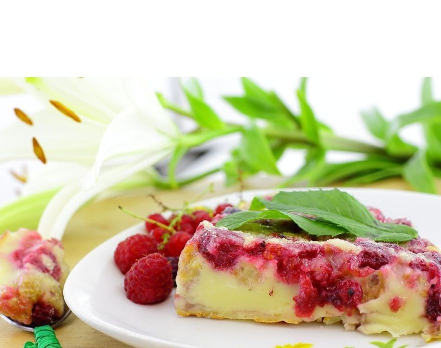 Clafoutis with berries