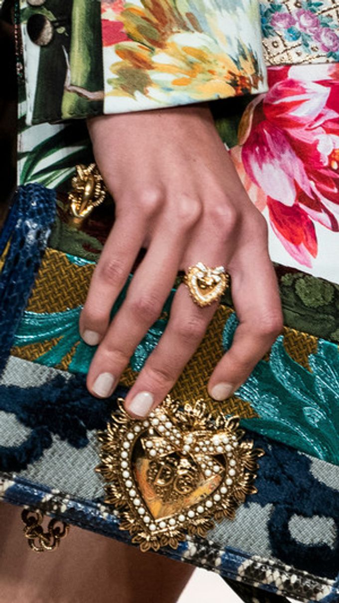 The main trends of manicure for spring and summer 2021