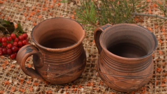 Features of clay cups