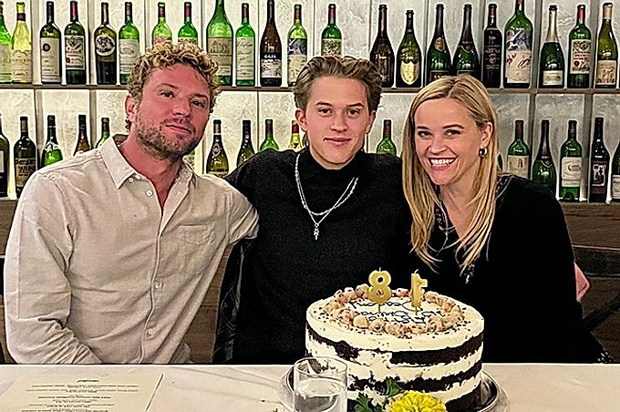 Reese Witherspoon and Ryan Philip celebrated their son Deacon's 18th birthday together