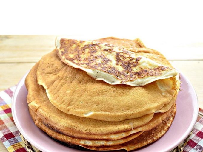 Pancakes on kefir with boiling water