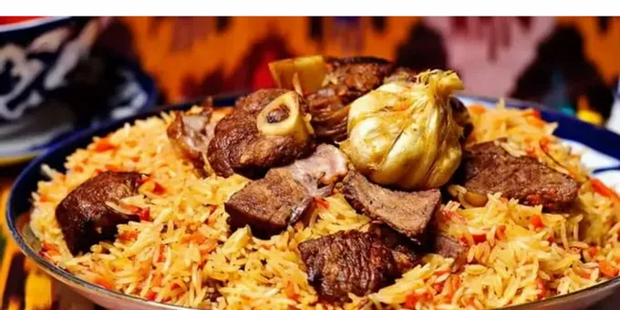 Hoe pilaf in het Oezbeeks te koken volgens een stapsgewijs recept met een foto