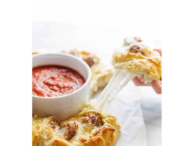 Cheesy Meatball Ppl-Apart Pizza Ring