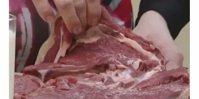 We wash the meat and get rid of excess films.