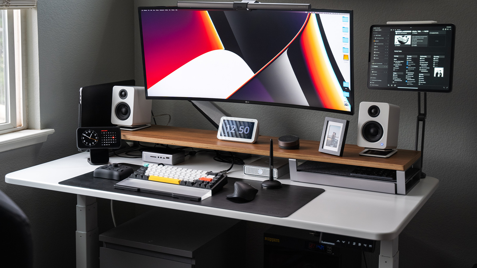 Designing the Perfect Layout for Standing Desk Setup