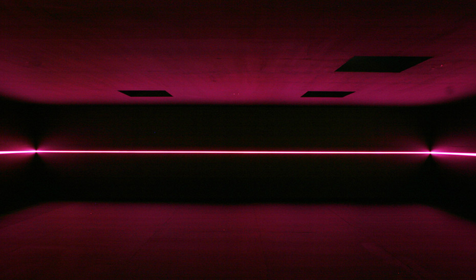 Lopud-interior Olafur Eliasson / David Adjaye Your black horizon Art Pavilion, Lopud, Croatia inside. Photo: Michael Strasser / Thyssen-Bornemisza Art Contemporary 2007