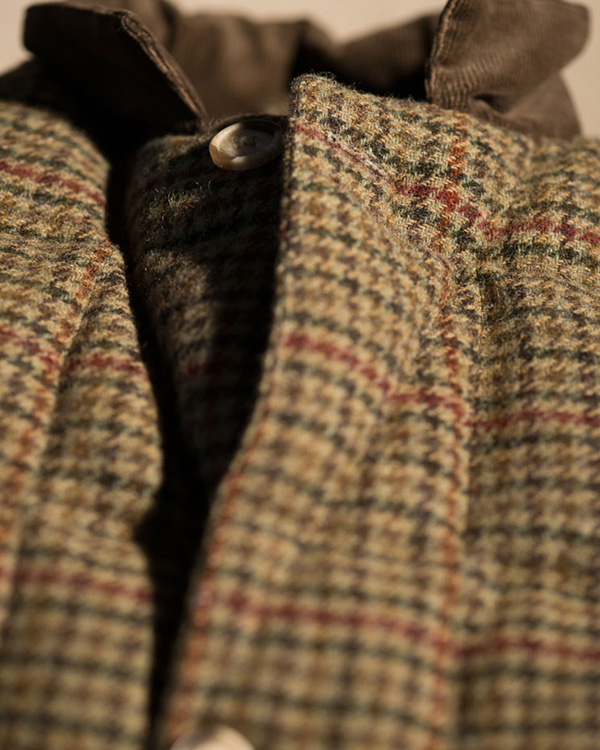 Exploring Harris Tweed and Abraham Moon - A Textile Journey