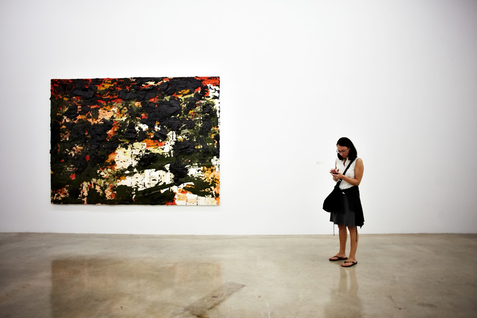 woman looking at art piece, People looking at art, Art Basel Miami 2012 Barbara Anastacio