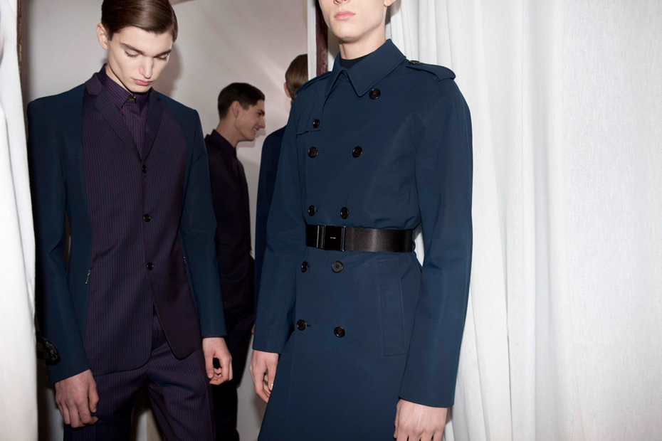 Dior AW13 Navy trench with black belt