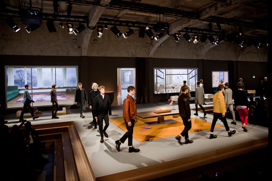 Design: Prada's catwalk by OMA x Knoll | PORT Magazine