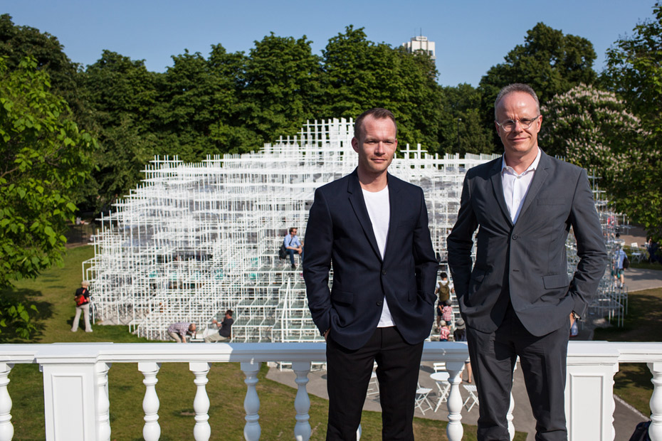 Serpentine Cos Pavilion photography Robyn Singa