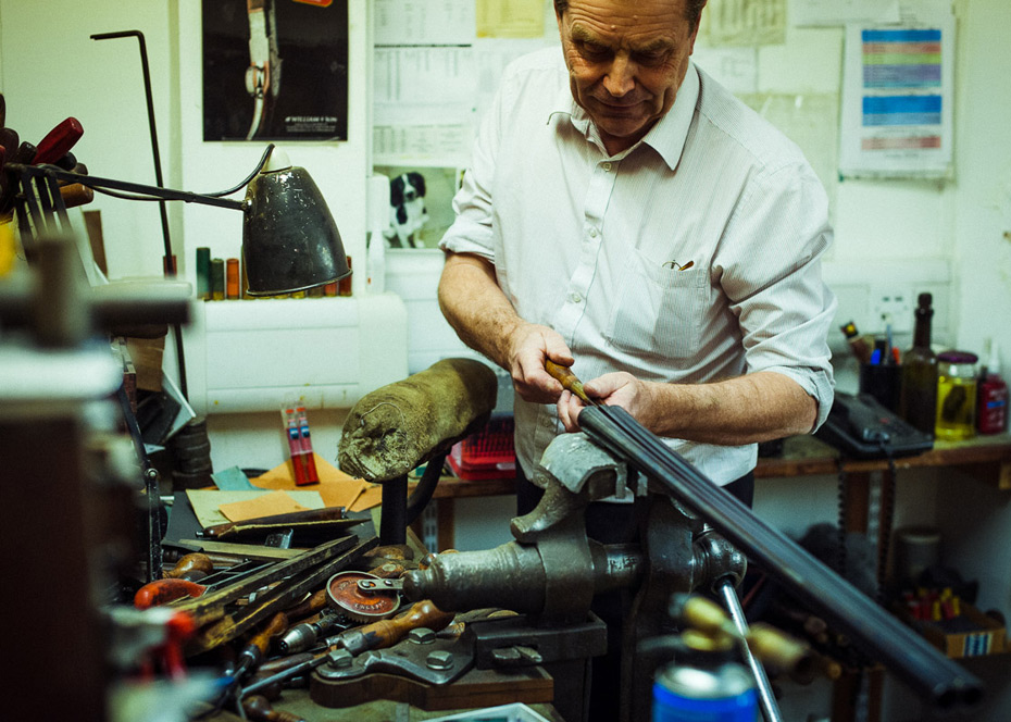 William-&-Son- assembling the gun