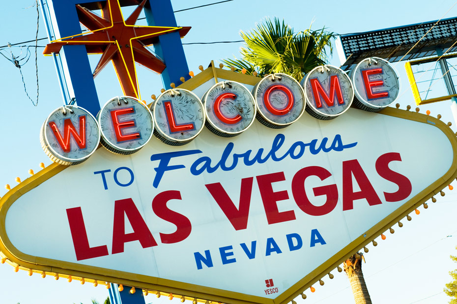 Welcome to Fabulous Las Vegas' Sign - Take Home a Memory With a