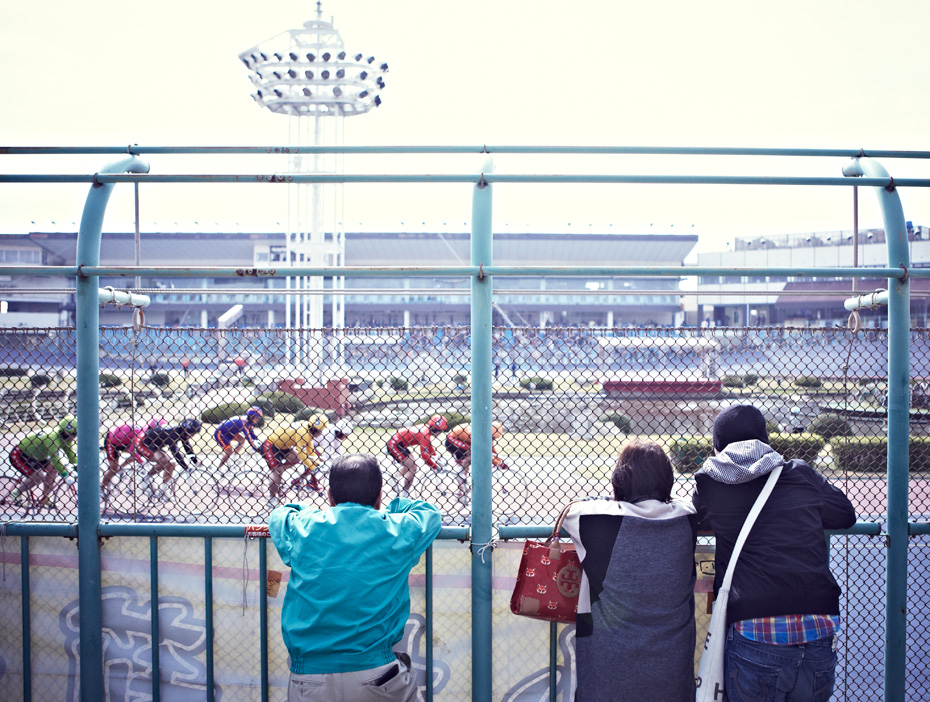 Japanese-Keirin,-Fred-MacGregor,-spectators