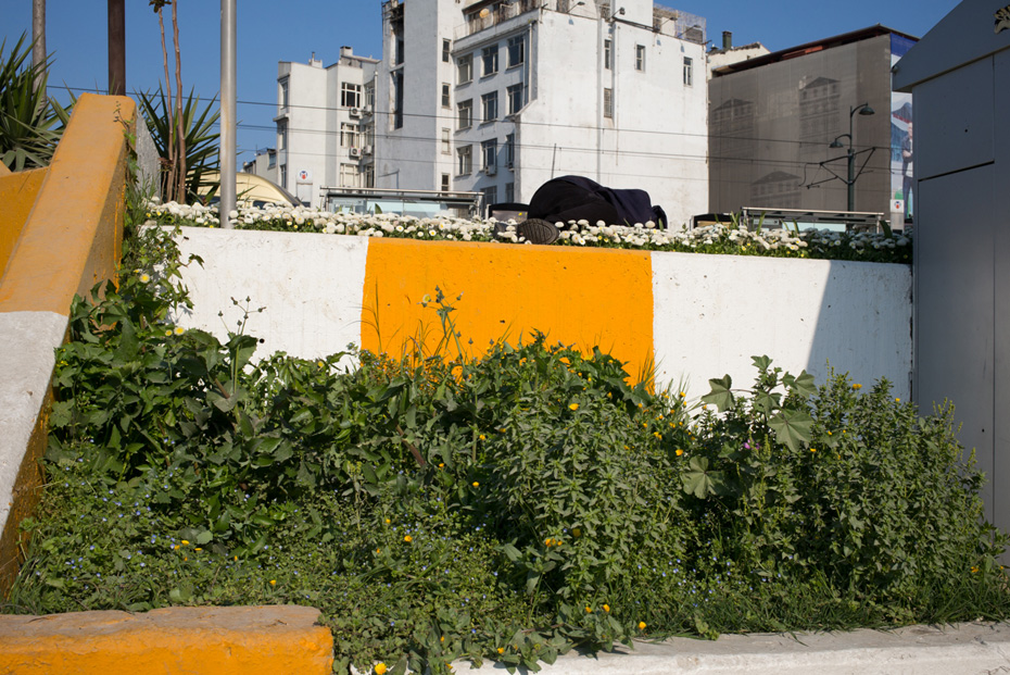 R-Sinha-Istanbul-Street-Story,-Port-10