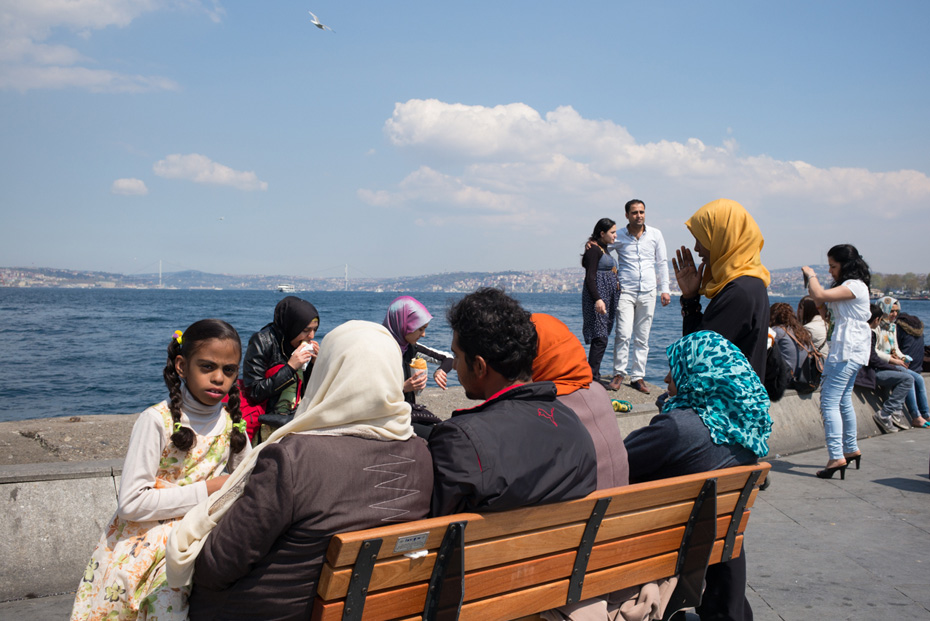 R-Sinha-Istanbul-Street-Story,-Port-4