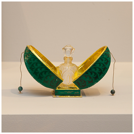 ‘Moscow’ Perfume. Photo Sophia Schorr-Kon. Courtesy GRAD, Moscow Design Museum and AMO-ZIL