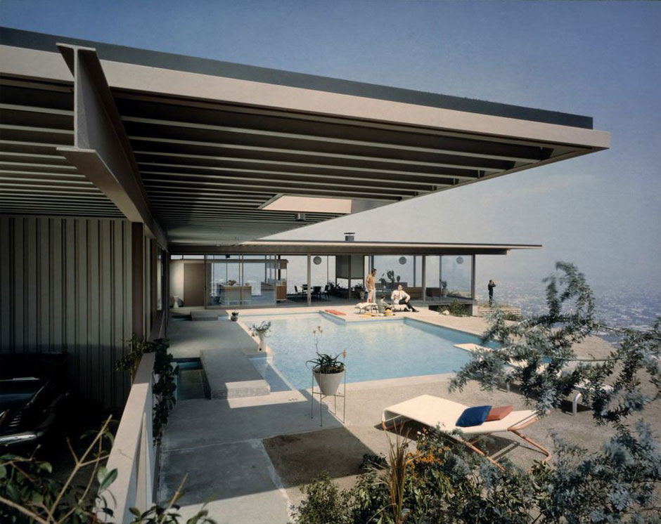 Julius Shulman Case Study House #22, 1960 (Architect: Pierre Koenig) © J. Paul Getty Trust. Used with permission. Julius  Shulman Photography Archive, Research Library at the  Getty Research Institute (2004.R.10)